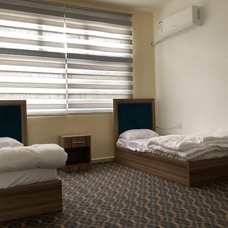 Ferienwohnung Zaina Apt Wadi Musa Exterior foto